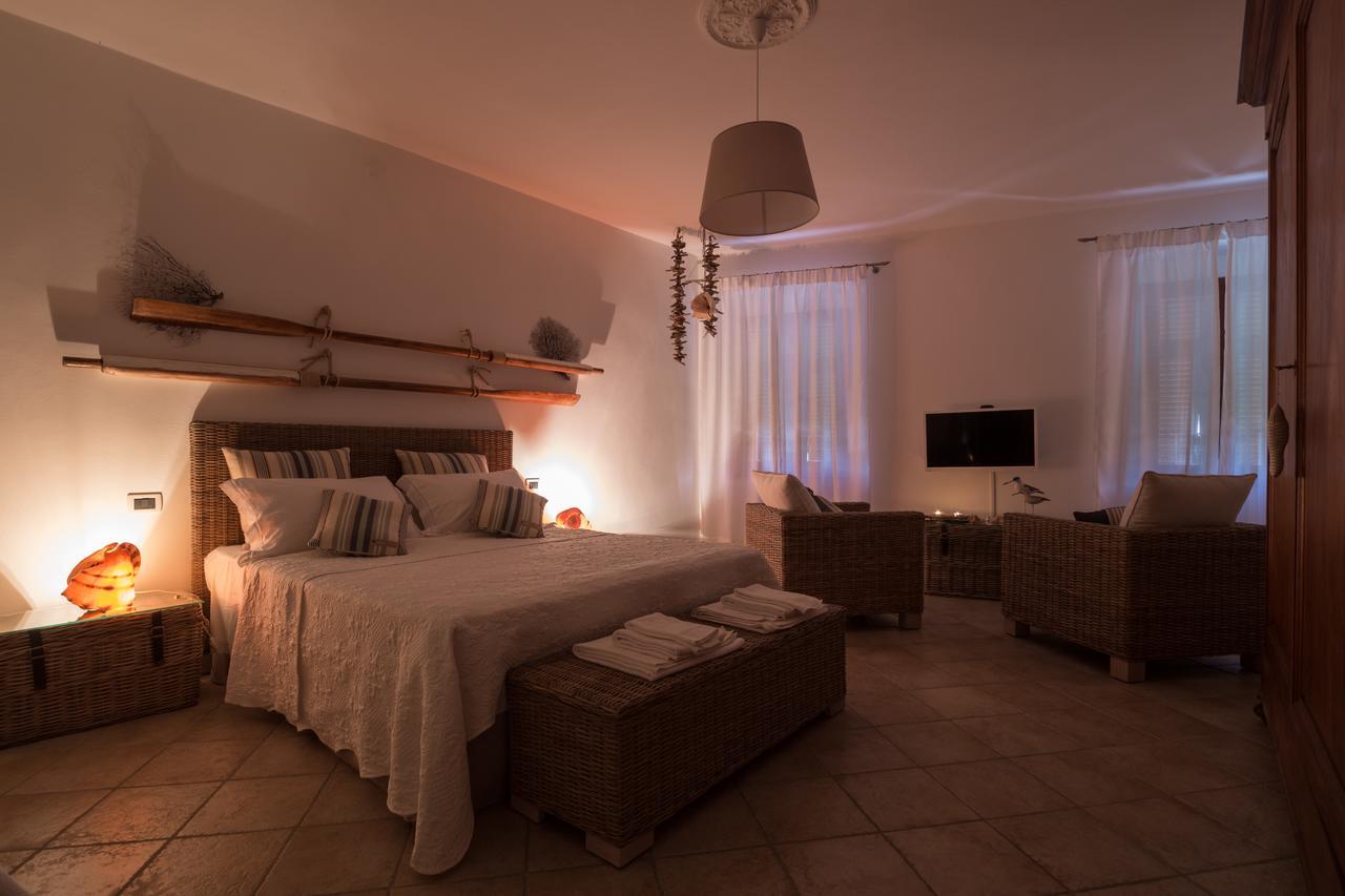 Abbaino Bed and Breakfast Massa  Buitenkant foto